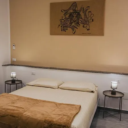 Gasthuis Amori 85 4*