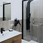 Amori 85 4*