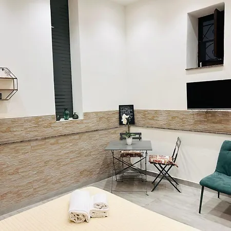 Amori 85 Guest house 4*